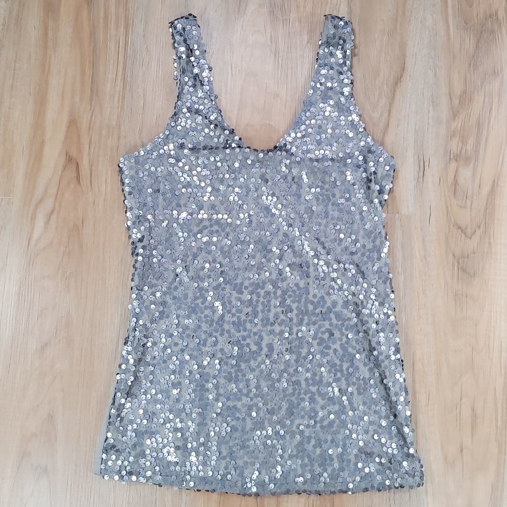 🔹️Charlotte Russe Silver Gray Sequined Sleeveless Top Small